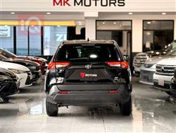 تۆیۆتا ڕاڤ 4